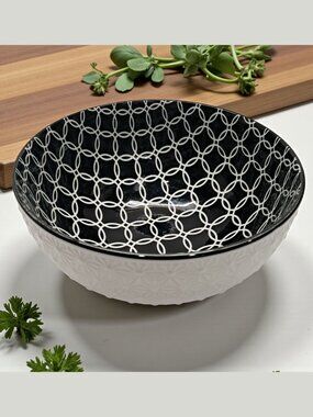 Black White Geometric Serving Bowl, Modern Textured Ceramic Bowl, Contemporary K
